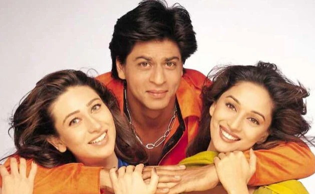 'দিল তো পাগল হ্যায়': যশ চোপড়ার এই সুপারহিট ছবির একটি গুরুত্বপূর্ণ চরিত্র, অর্থাৎ করিশ্মা কাপুরের চরিত্রটির জন্য প্রথমে জুহিকে প্রস্তাব দেওয়া হয়েছিল। কিন্তু জুহি সেই সময় এটিকে সহায়ক চরিত্র মনে করে প্রস্তাবটি ফিরিয়ে দেন।